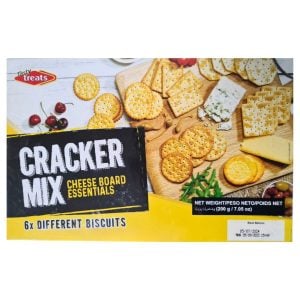 Tasty Treats 6 Different Cracker Mix 200gr