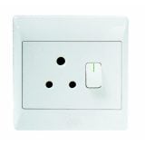 SR Switch Plug 4x4 3 Pin 16A