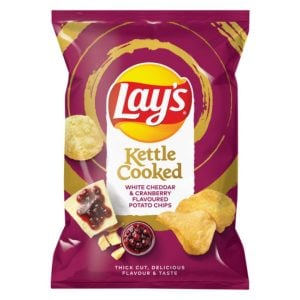 Lays Kettle Cooked White Cheddar And Cranberry 120gr
