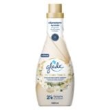 Glade Delicate Touch Concentrated Fabric Softener 800ml